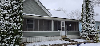 408 E Sycamore St, Silver Lake, IN 46982