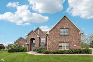 1038 White Oak Dr, Plainfield, IN 46168