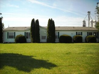 106 W Cottage St, Sheldon, IL 60966