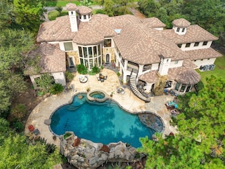 23 Villeroy Way, Spring, TX 77382