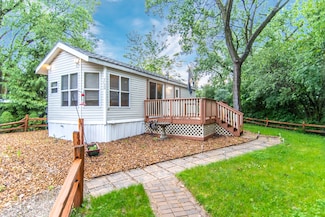 59 Fossil Ridge Ct, Wilmington, IL 60481