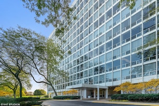 601 E 32nd St Unit 211, Chicago, IL 60616