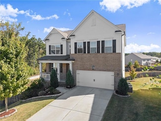 156 Round Pond Dr, Lilburn, GA 30047