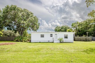 625 Camp Rd, Cocoa, FL 32927