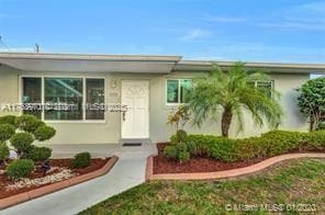 5391 W 9th Ln, Hialeah, FL 33012
