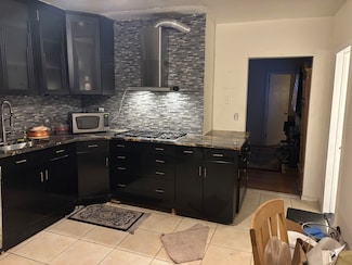 109 Centre Ave Unit first floor, Secaucus, NJ 07094