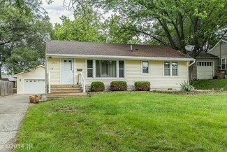 6405 Center St, Windsor Heights, IA 50324