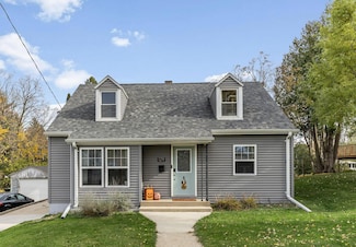 129 Juneau St, Horicon, WI 53032