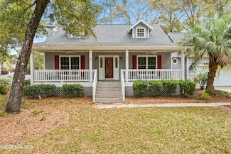 1611 Gores Landing Rd SW, Ocean Isle Beach, NC 28469