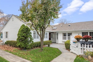 77 Revere Dr, Sayville, NY 11782