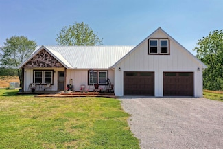 2694 E Grove Rd, Gleason, TN 38229