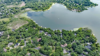 6620 Horseshoe Curve, Chanhassen, MN 55317