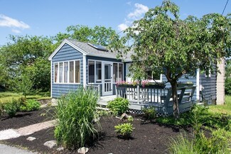 5 Finnegan Way, Newbury, MA 01951