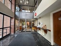 147 Kelton St Unit 706, Allston, MA 02134