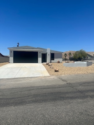 1877 Richardo Ave, Bullhead City, AZ 86442