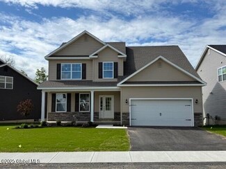 10 Appleton St, Ballston Lake, NY 12019
