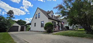 210 Giles Place, Albert Lea, MN 56007
