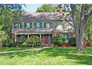 9802 Carnoustie Rd, Perrysburg, OH 43551