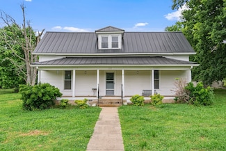 1672 Globe Rd, Lewisburg, TN 37091