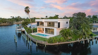 2033 NE 22nd St, Wilton Manors, FL 33305
