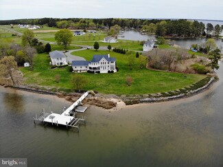 686 Safe Harbor Landing, Hague, VA 22469
