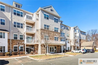 448 Tower Blvd Unit 448, Piscataway, NJ 08854