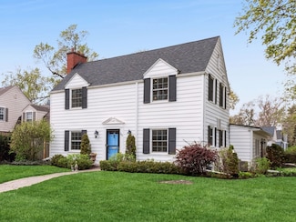 843 Chilton Ln, Wilmette, IL 60091