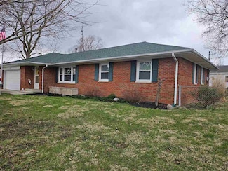 314 E School St, Centerville, IN 47330