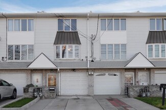 1067 Father Capodanno Blvd, Staten Island, NY 10306