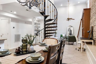 377 King St Unit 101, Charleston, SC 29401