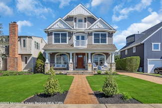 105 Beacon Blvd, Sea Girt, NJ 08750
