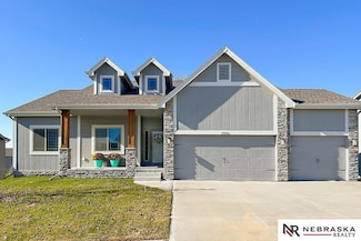 13510 S 51st St, Papillion, NE 68133