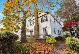 7 Roosevelt Terrace, Bayonne, NJ 07002