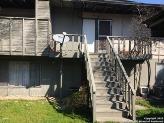 1004 Morningside Dr, San Antonio, TX 78209