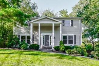 1195 Salway Ave SW, North Canton, OH 44720