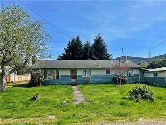 371 Trillium Ave Unit 375, Forks, WA 98331