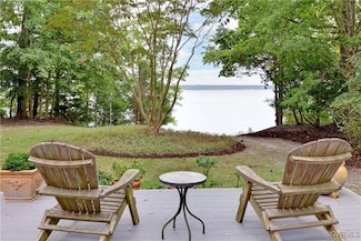 168 the Maine, Williamsburg, VA 23185
