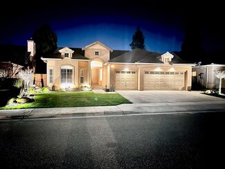 1039 E Royal Dornoch Ave, Fresno, CA 93730