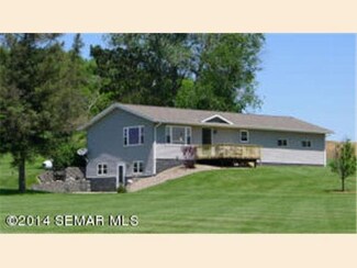 W24232 W24232 Korpal Valley Rd, Arcadia, WI 54612