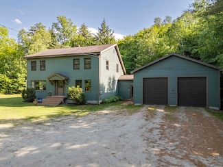30 Valhalla Ln, Norway, ME 04268