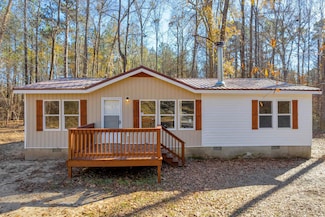 104 Edgewater Dr, Eatonton, GA 31024