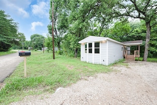 7111 Inca Trail, Enchanted Oaks, TX 75156