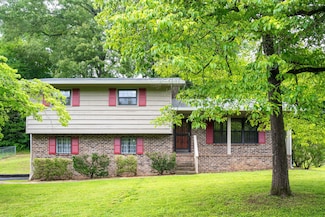 6515 Grubb Rd, Hixson, TN 37343