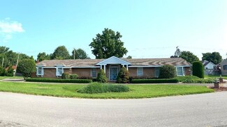 420 Harrah St, Worthington, IN 47471