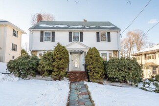 17 Marlboro St, Newton, MA 02458