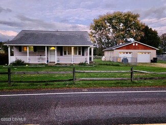 414 Summerhill Rd, Berwick, PA 18603