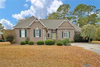1106 Four Wood Dr, Fayetteville, NC 28312
