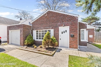 43 Jensen Ave, Fords, NJ 08863