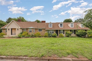 309 Springwood Ave, Gibsonville, NC 27249