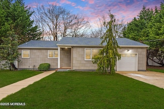 1906 Westfield St, Oakhurst, NJ 07755